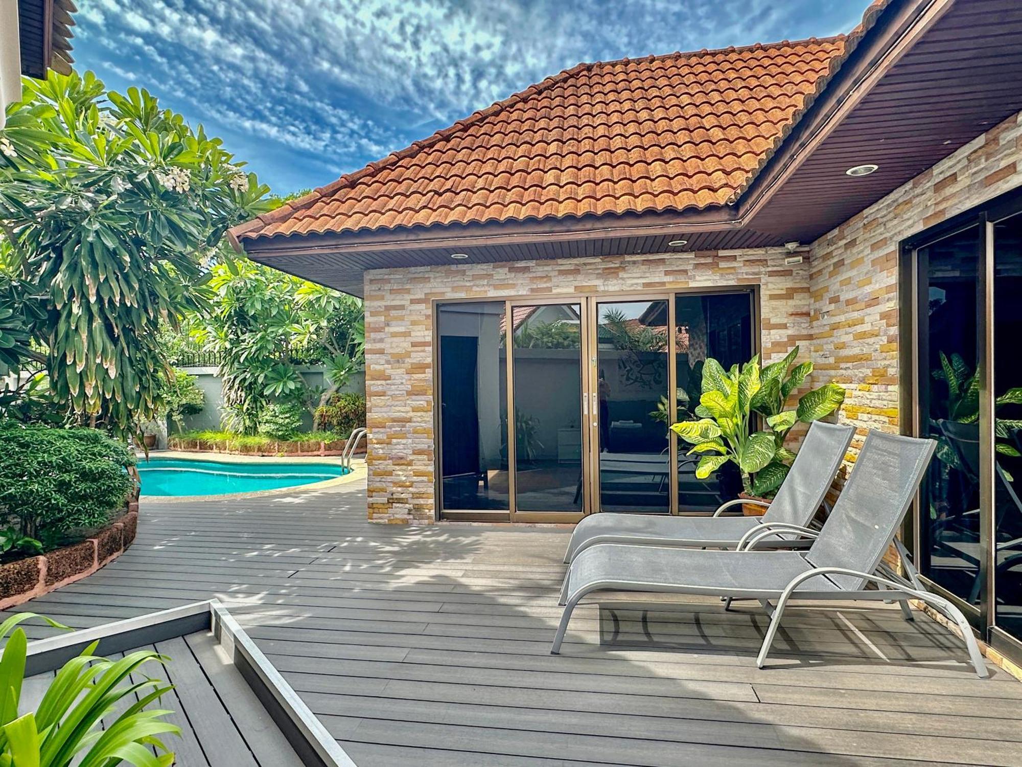 View Talay Pool 46, Beach, Pattaya Villa